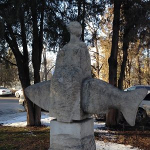 Oak Park Running Bishkek Sculpture