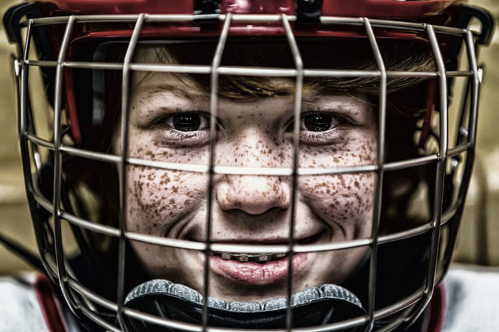 hockey-helmet-face-sport